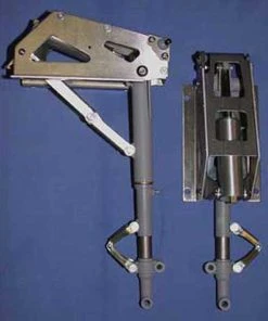 Robart Manufacturing Large Scale Retract