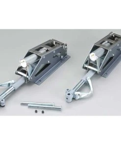 Robart Manufacturing Giant Scale Retract